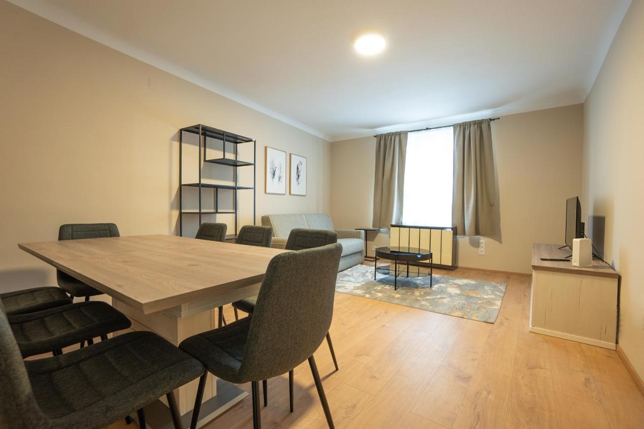 A 2-Bedroom Apartment With A King-Size Bed And A Balcony Is Located Just A 15-Minute Walk From Stephansplatz. Вена Экстерьер фото