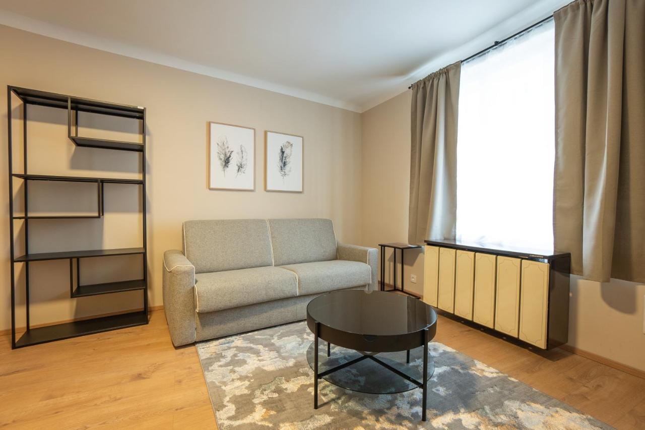 A 2-Bedroom Apartment With A King-Size Bed And A Balcony Is Located Just A 15-Minute Walk From Stephansplatz. Вена Экстерьер фото